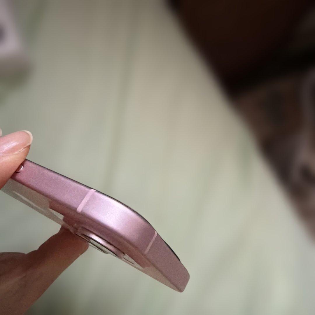 Apple iPhone 15ピンク 美品 箱 充電コード付き