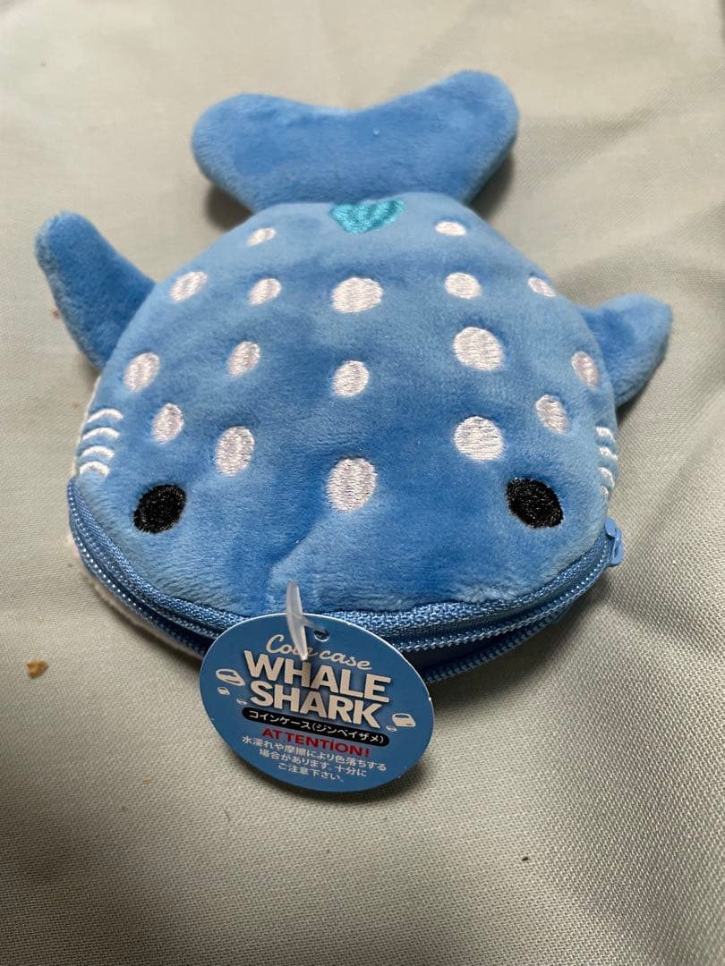 今までにない吸音能力で会話が出来ます♪耳穴に入れないでタイプ！カバーで落ちにくい