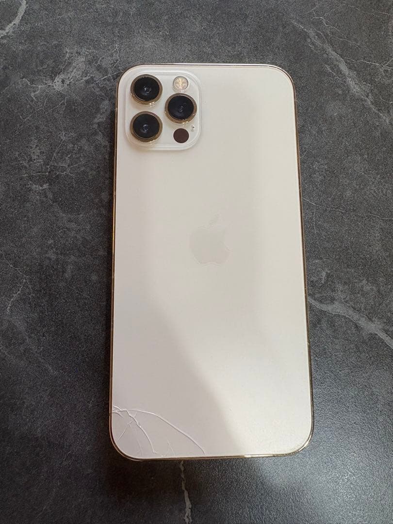 iPhone 12 Pro 256GBゴールド 本体