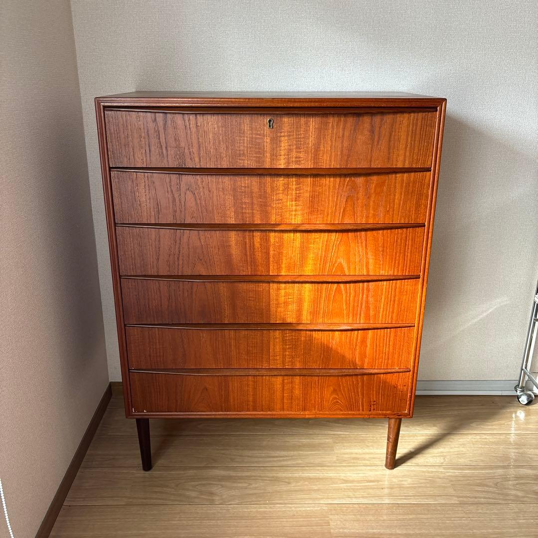 北欧ヴィンテージ　デンマーク　チーク　6段チェスト