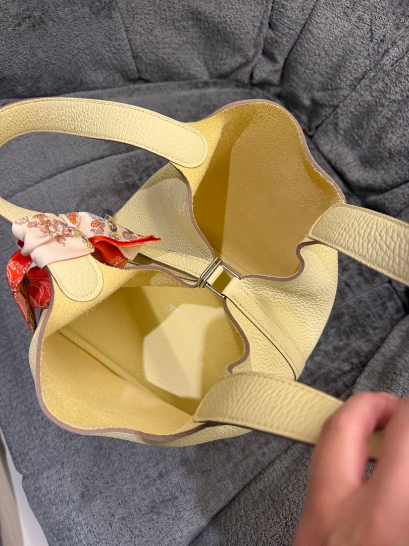 エルメス。ピコタンMM。Ｋ刻印ジョーヌプッサン。最終値下げ！