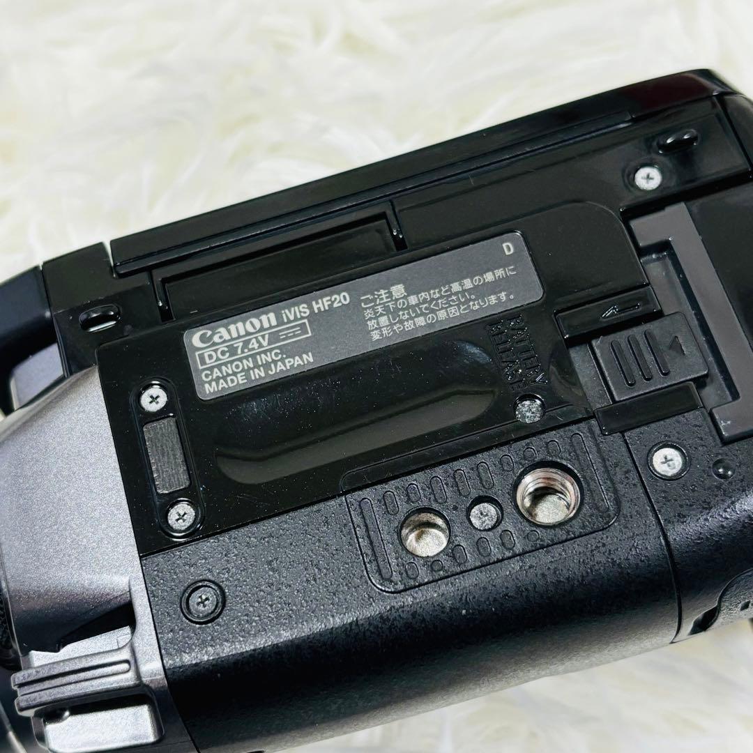 Canon iVIS HF20 ビデオカメラ 本体