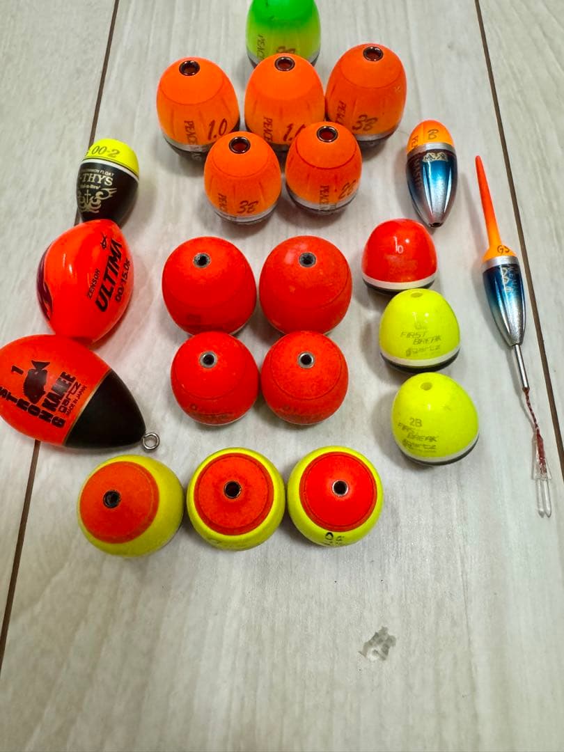 釣り道具（ハリス・ウキ）一式