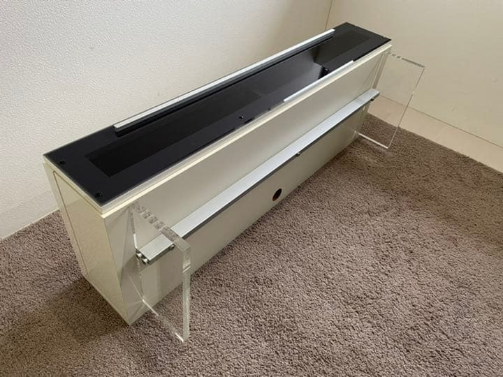 テレビボード　幅1200   アクリル脚