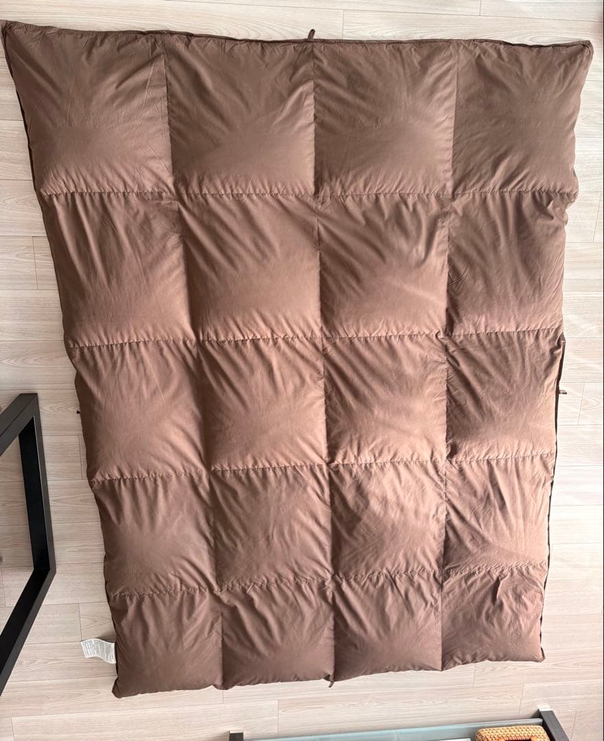 【美品】羽毛掛け布団 1枚　150x210 cm ダウン70% フェザー30%