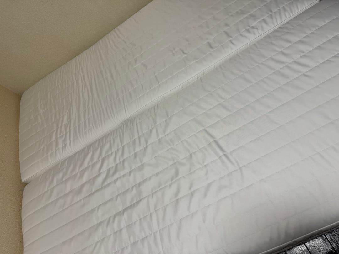 toページ　（脚付きマットレス１台）