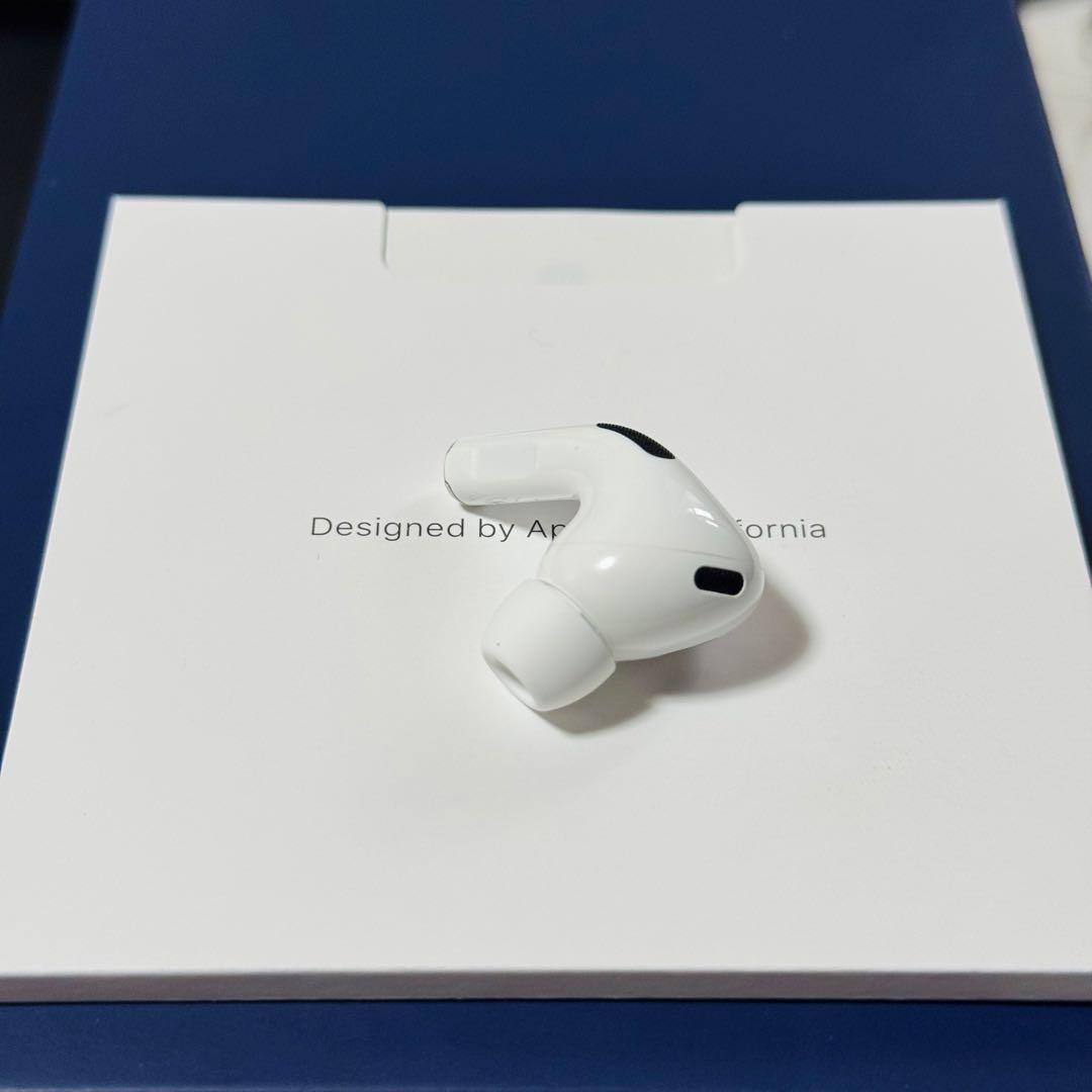 AirPodsPro 第二世代 USB-Cタイプ　イヤホン　右側　右耳　98
