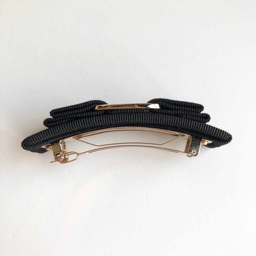 新品保管✨フェラガモ バレッタ ヴァラリボン ブラック ゴールド