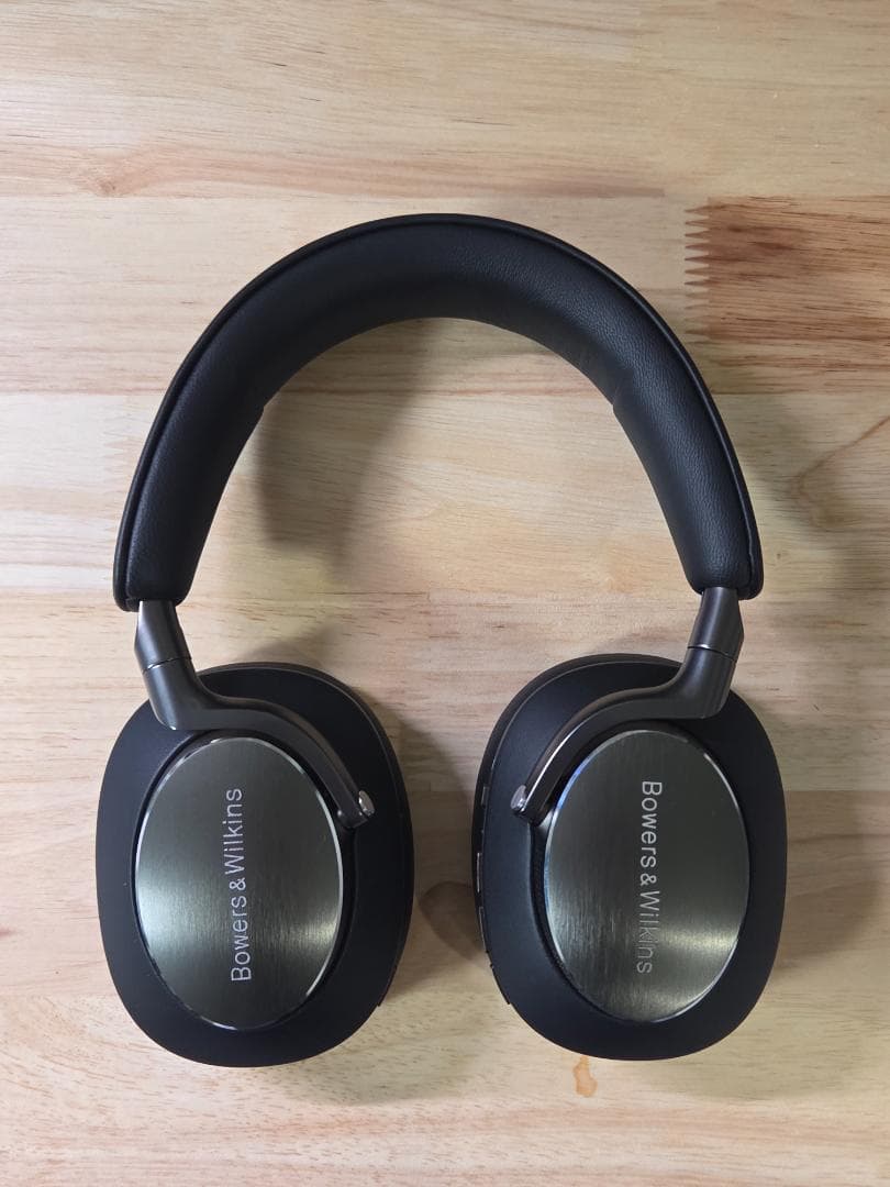Bowers&Wilkins Px8 ブラック スタンドセット
