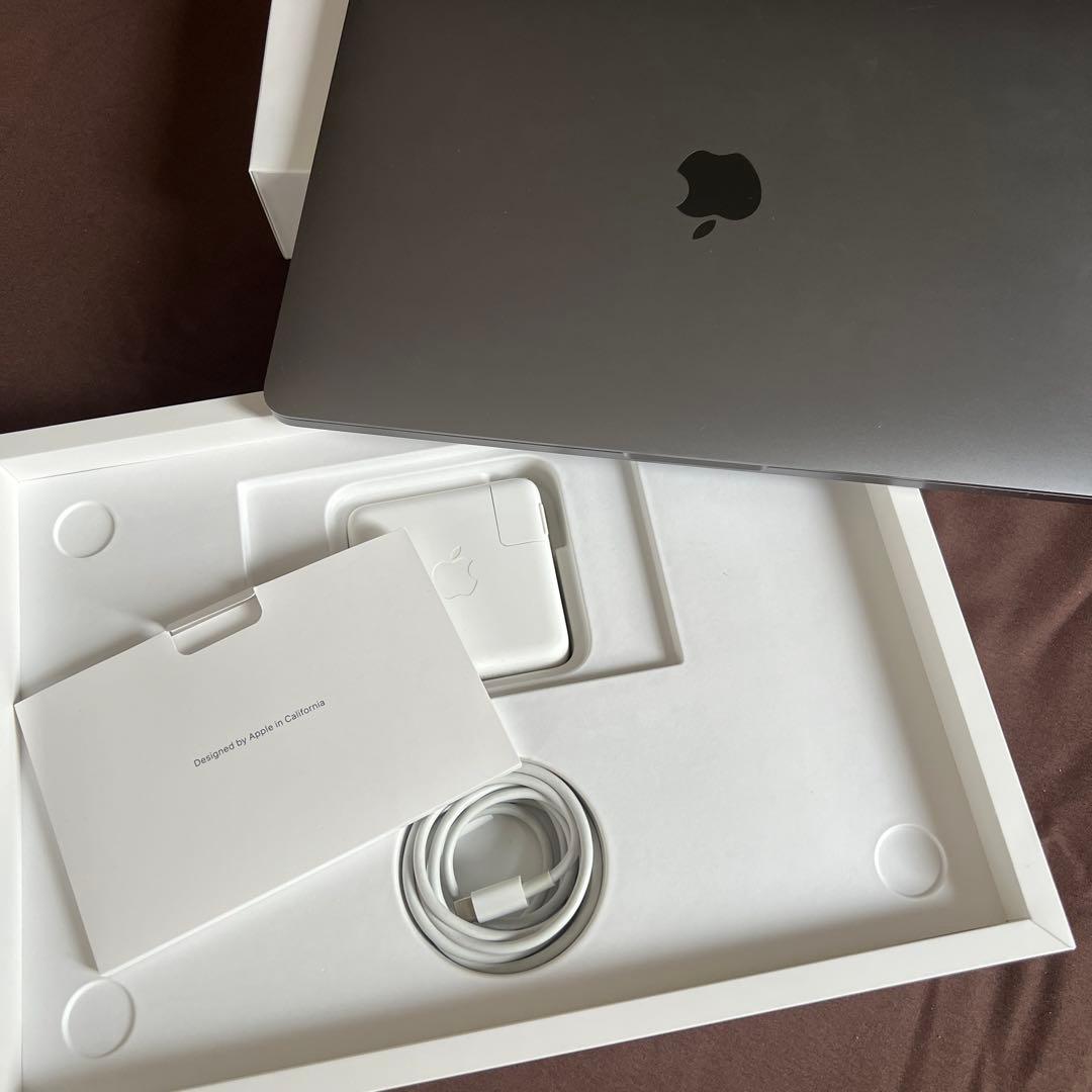 13インチMacBook Pro - スペースグレイ(05,2020)