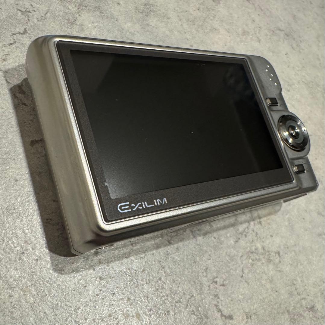 デジタルカメラ CASIO EX-Z1000