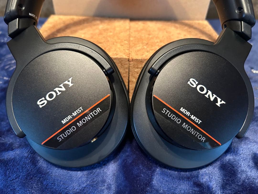 展示品(新品) MDR-M1ST ハイレゾ対応スタジオモニターヘッドホン