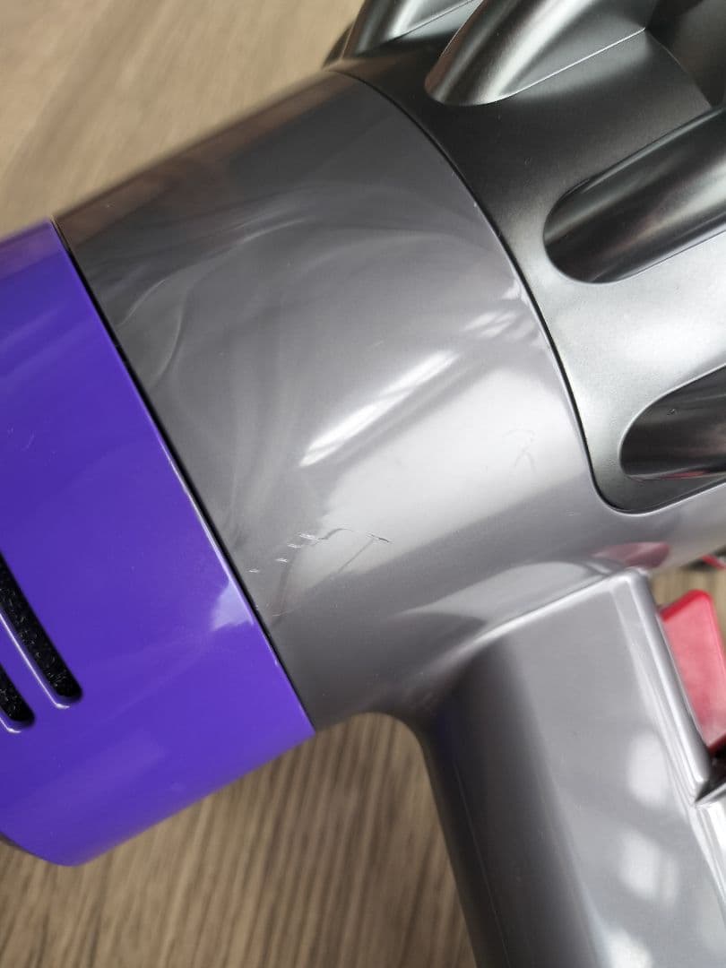 Dyson V10 SV12 ダイソン 本体のみ 純正新品バッテリーに交換済！