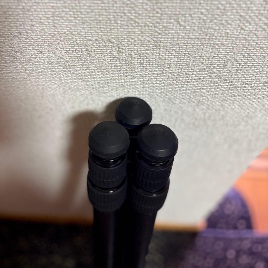 LS-323CEX レベリングベース搭載カーボン三脚Leofotot