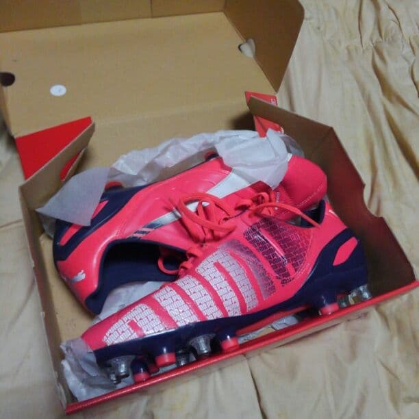 サッカー取り替え式スパイク