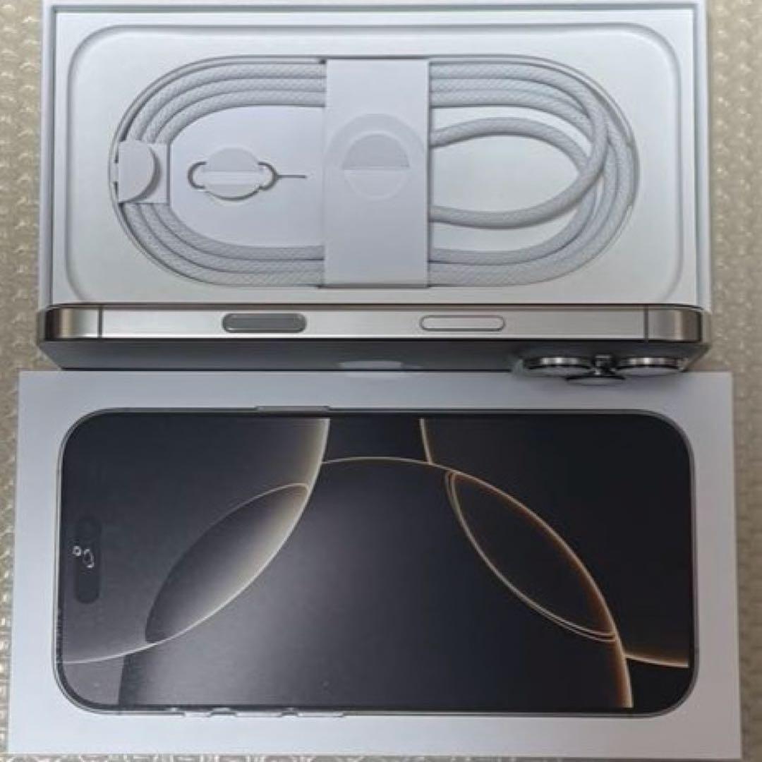 バッテリー容量100% iPhone16Pro 256GB SIMフリー 本体！