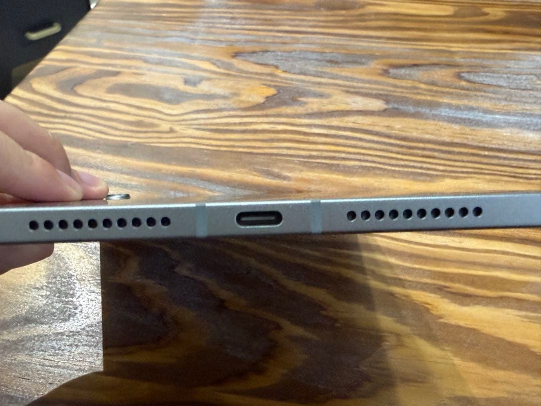 【美品】iPad mini 7 + Apple Pencil pro + ケース