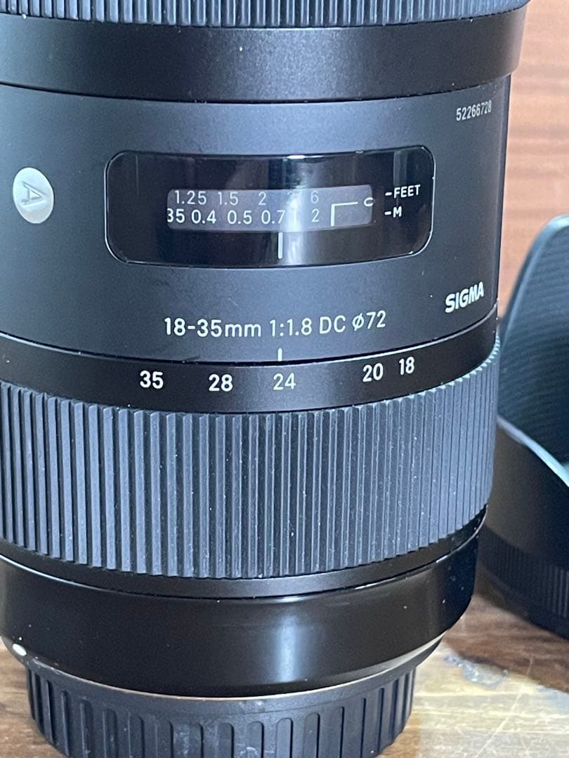 【美品】SIGMA 18-35mm f/1.8 DC レンズ EF-S