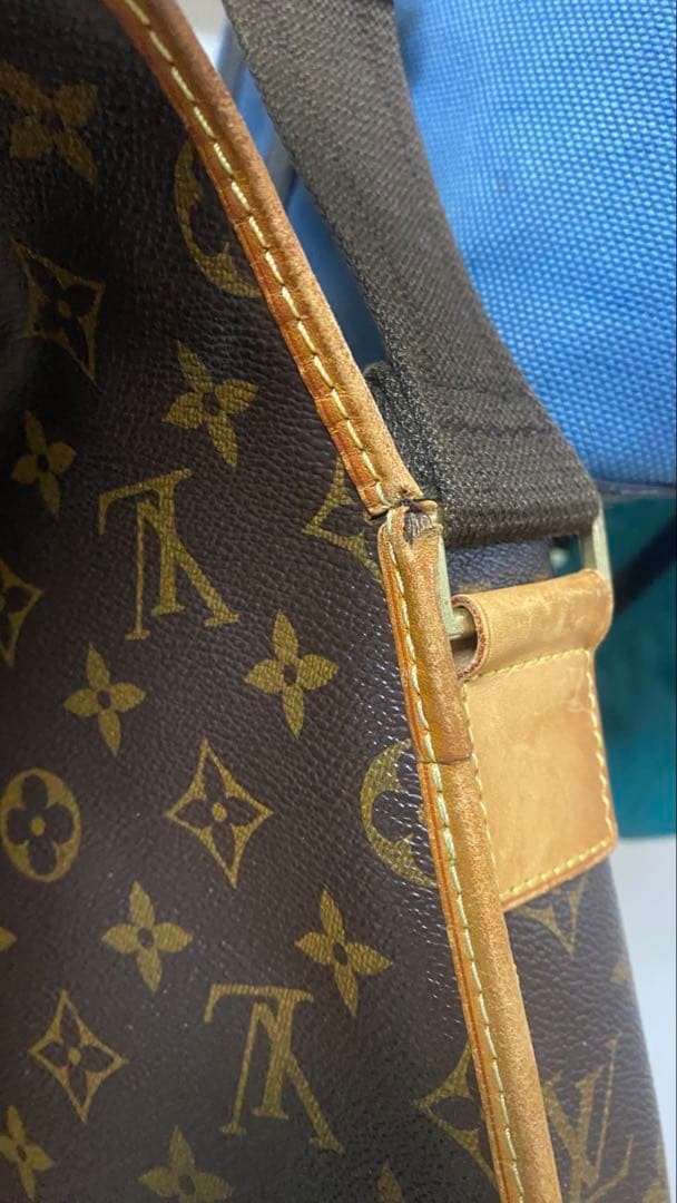 ルイヴィトン M40106 メッセンジャー ボスフォールPM ショルダーバッグ