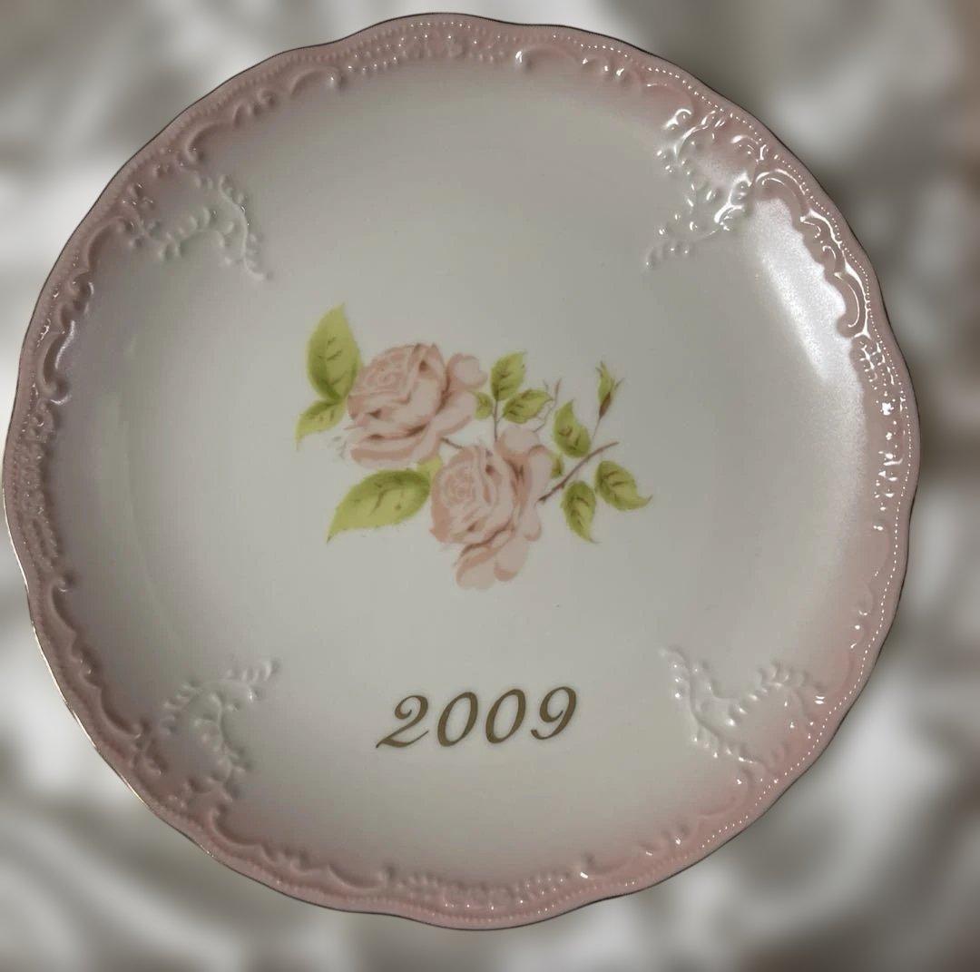 イマン　ダイアナローズ　イヤープレート　2009 箱付き