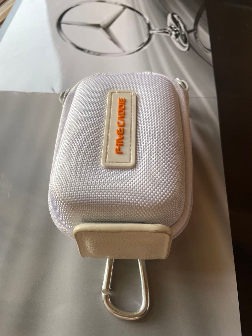 美品　FINECADDIE J300 レーザー距離計