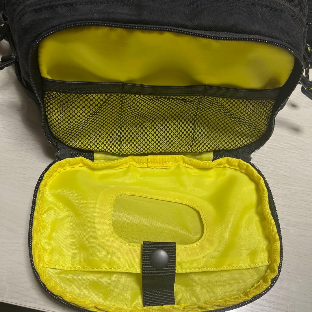 Hugoo ハグー ヒップシート ショルダーバッグ 抱っこ紐 ブラック