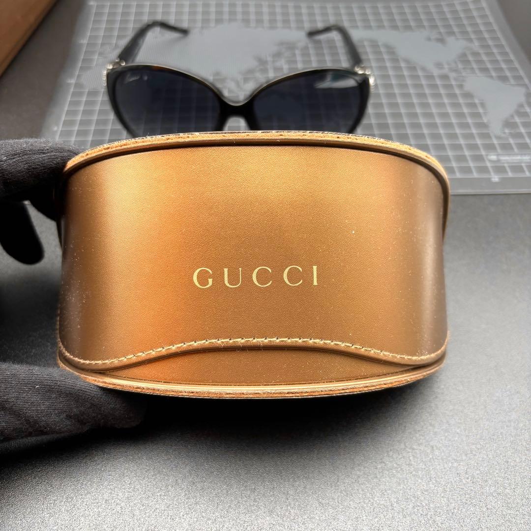 GUCCI グッチ サングラス GG ラインストーン ハート ブラック ケース付