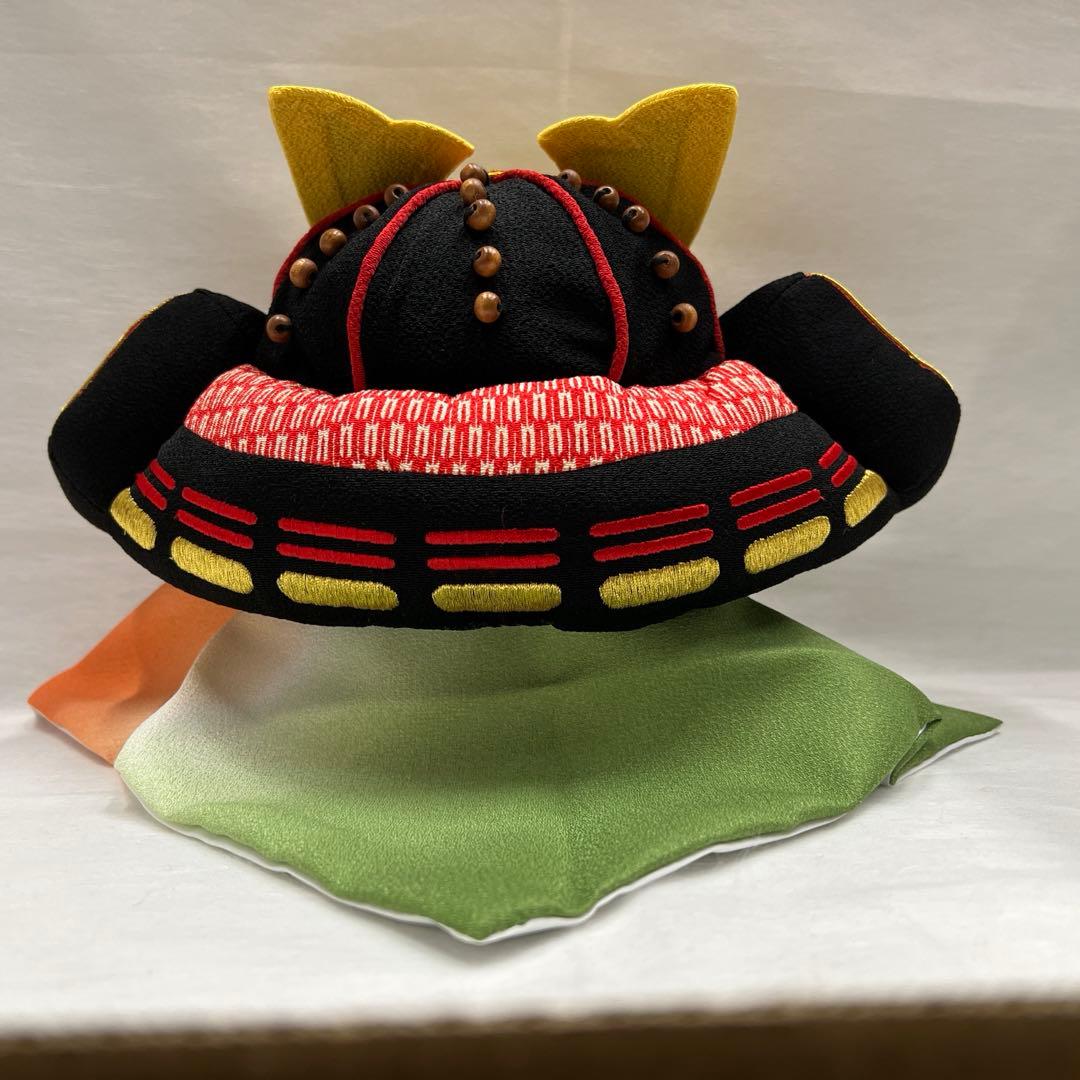 端午の節句　ちりめんぬいぐるみ着用兜
