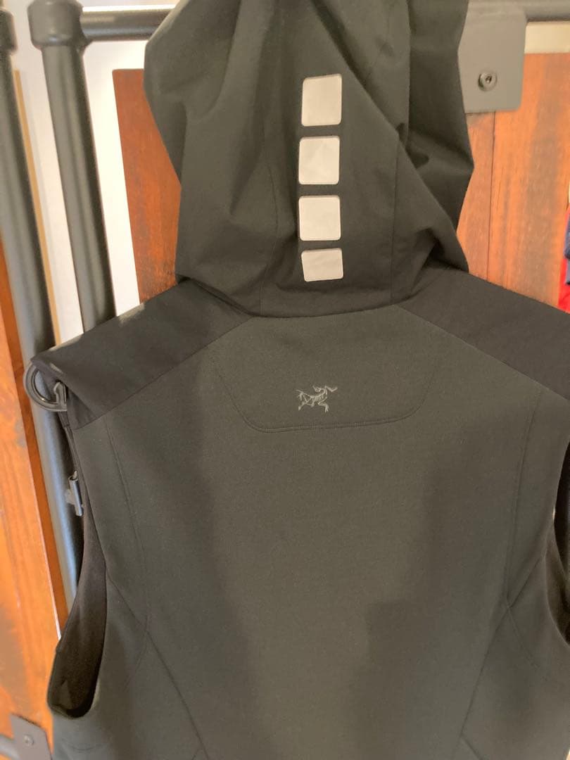 Arc‘teryx アークテリクス ベスト　A2B COMP VEST