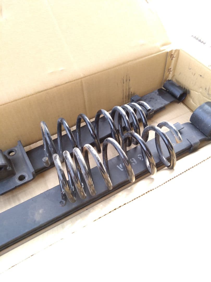 HM1 HM3 等　ローダウンリーフ　ローダウンスプリング