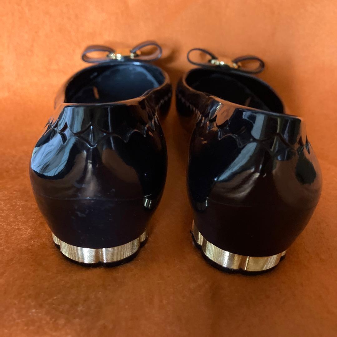 フェラガモ ラバーシューズ　リボン　ヴァラ