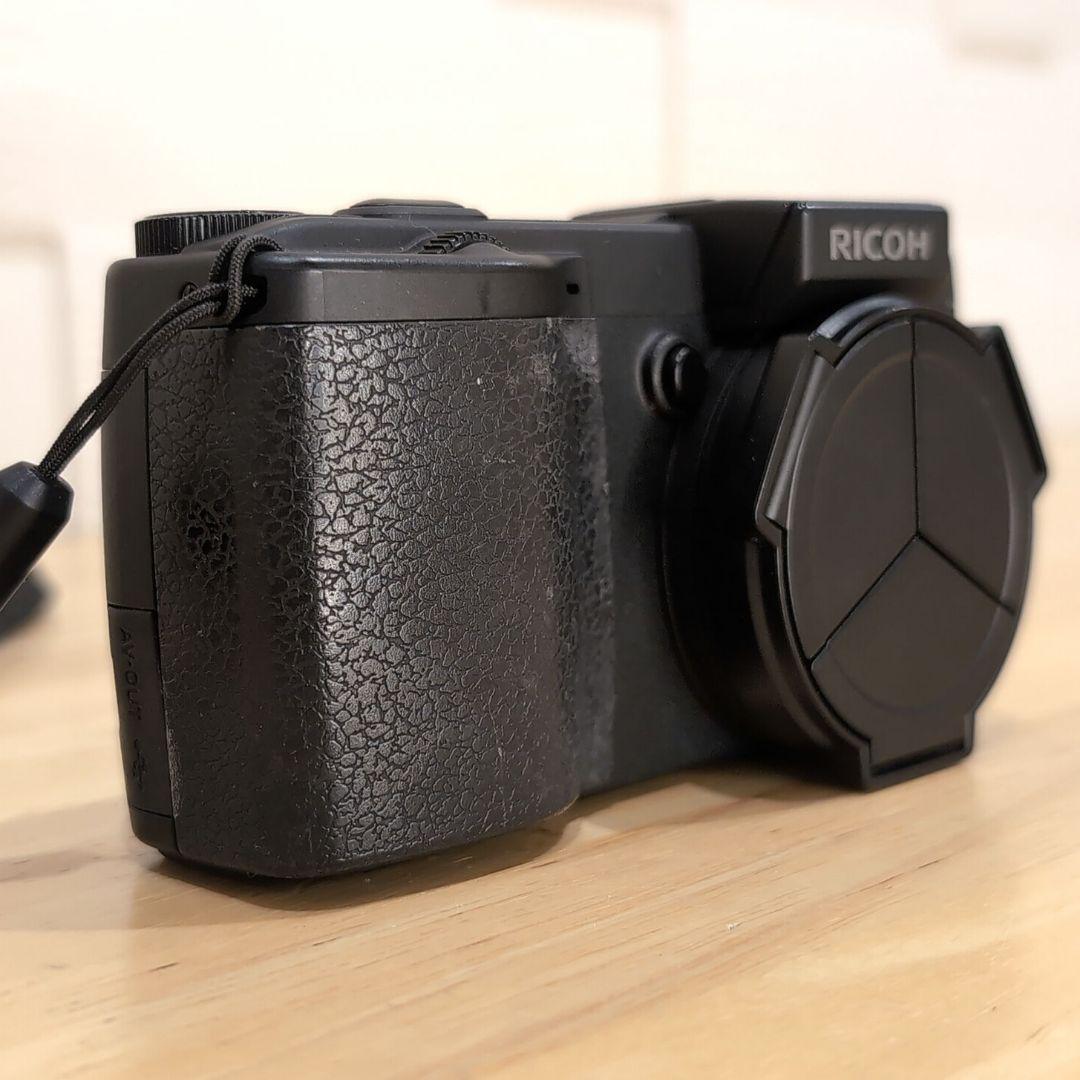 RICOH GX200 / 説明書・CD-ROM等 付属品一式 / 動作確認済み