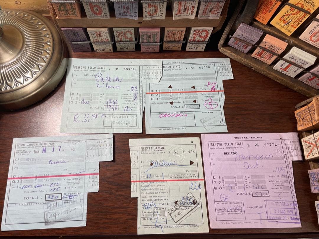 海外　鉄道チケット　ブルー、パープルカラー　20枚程　ヴィンテージ