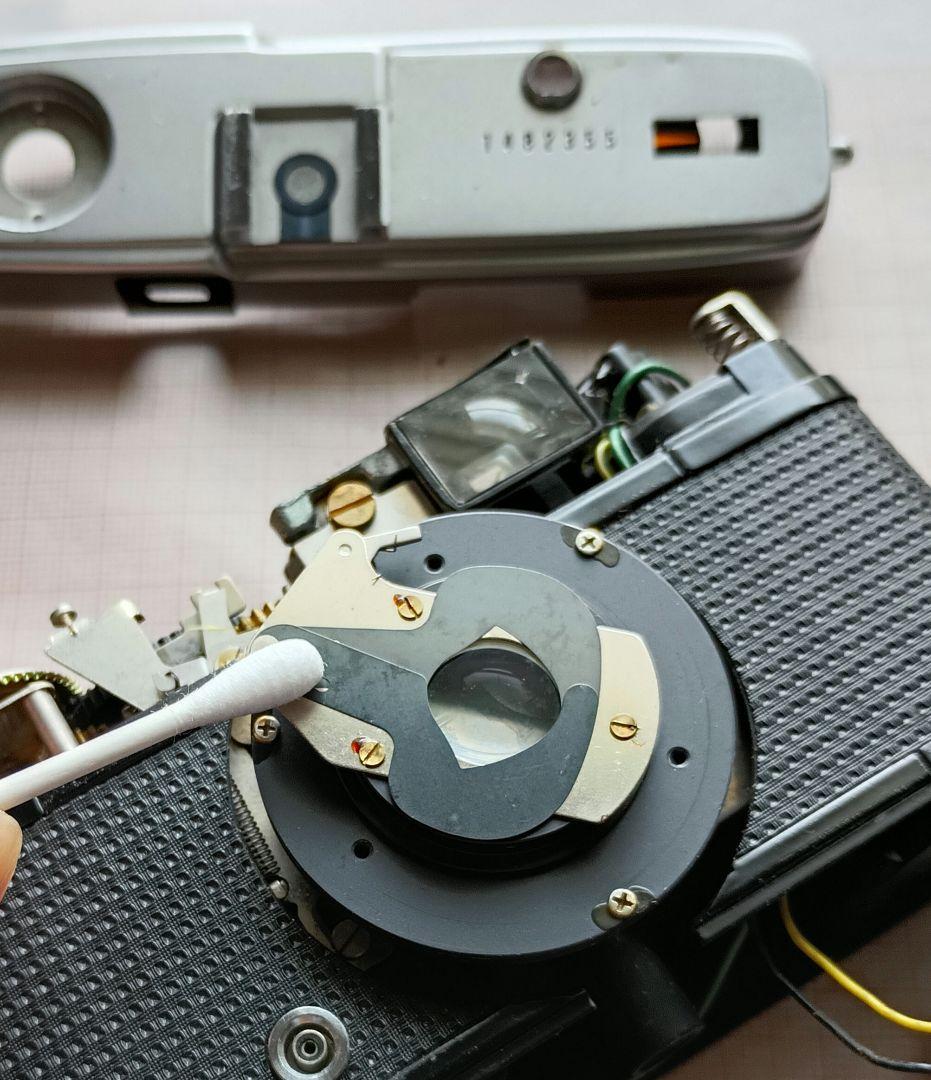 フィルムカメラ【整備、完動品】オリンパストリップ35