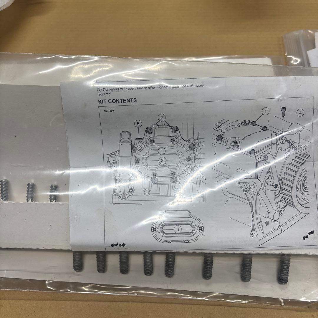 ハーレーダビッドソン ローライダーST 2023年純正ロッカーカバー ネジ付き