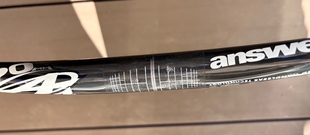 Answer PROTAPER カーボン　660mm幅にカット