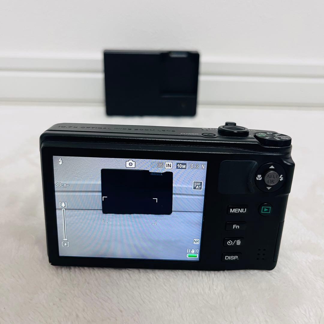 RICOH CX4 デジタルカメラ　コンパクト　美品 付属品多数　箱付き