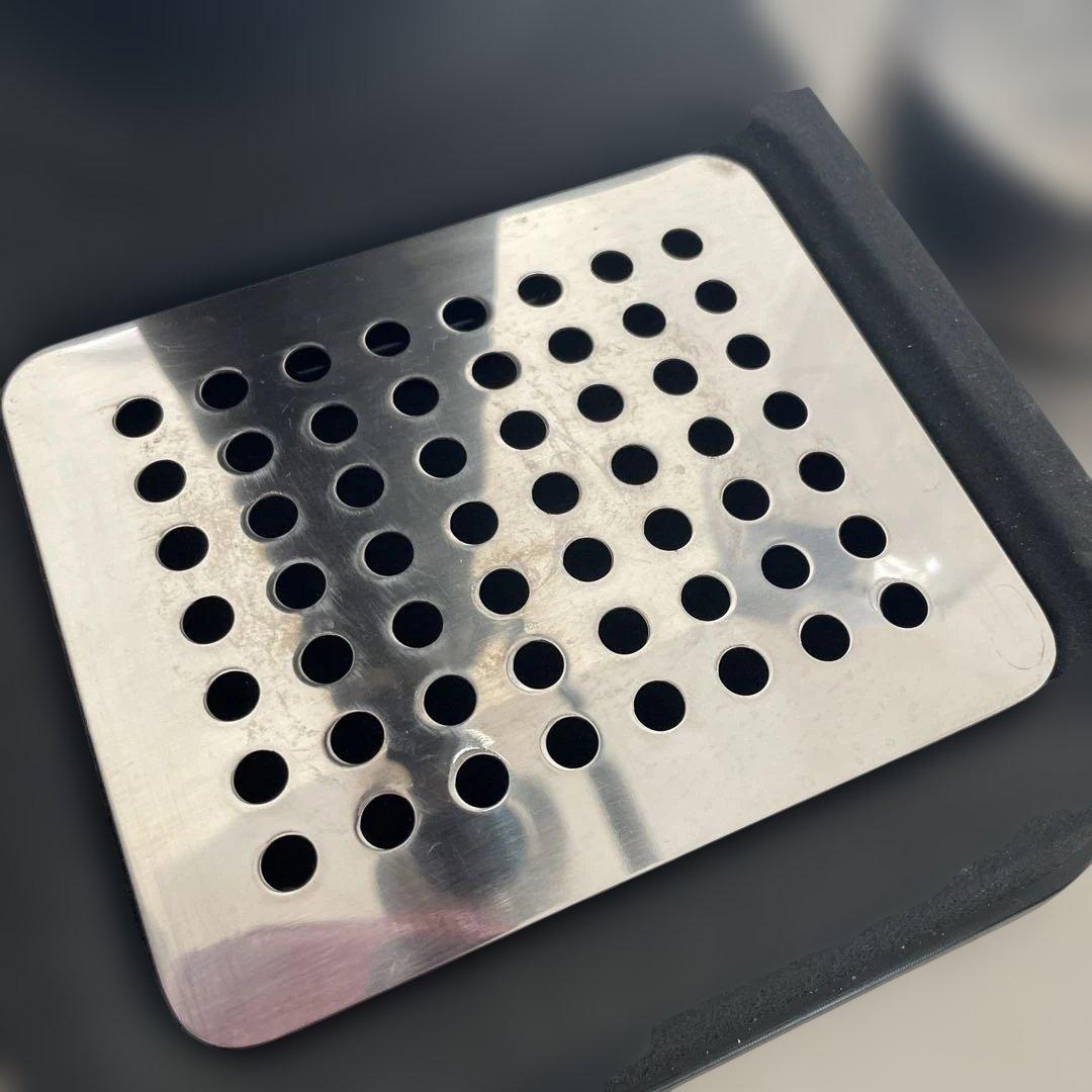 aarke ブラック 空のガスシリンダー付き