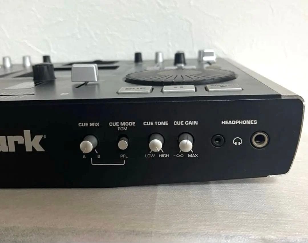 ①Numark DJコントローラー マルチトラックレコーダー iDJ2 箱付き