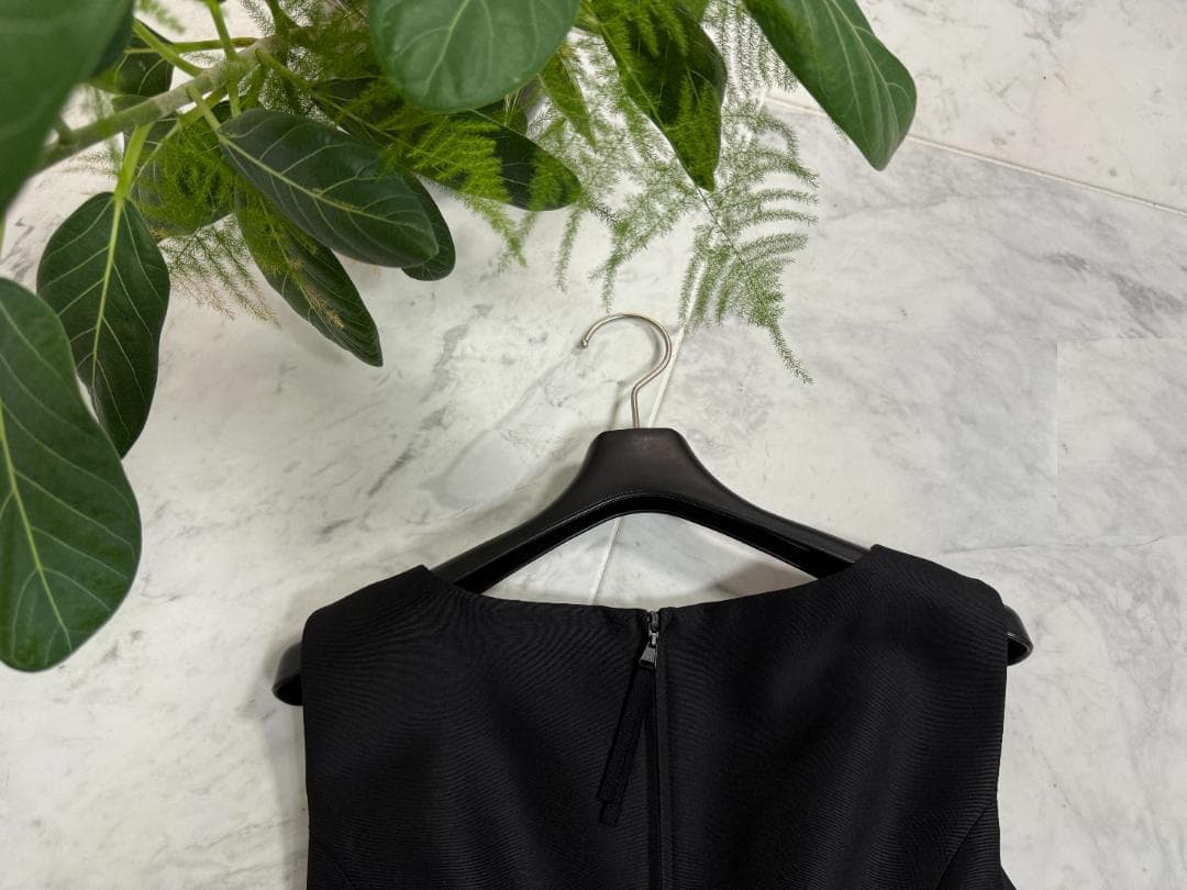 新品同様★【定価：￥138,600】★近年★FOXEY/フォクシー ギモーヴ38