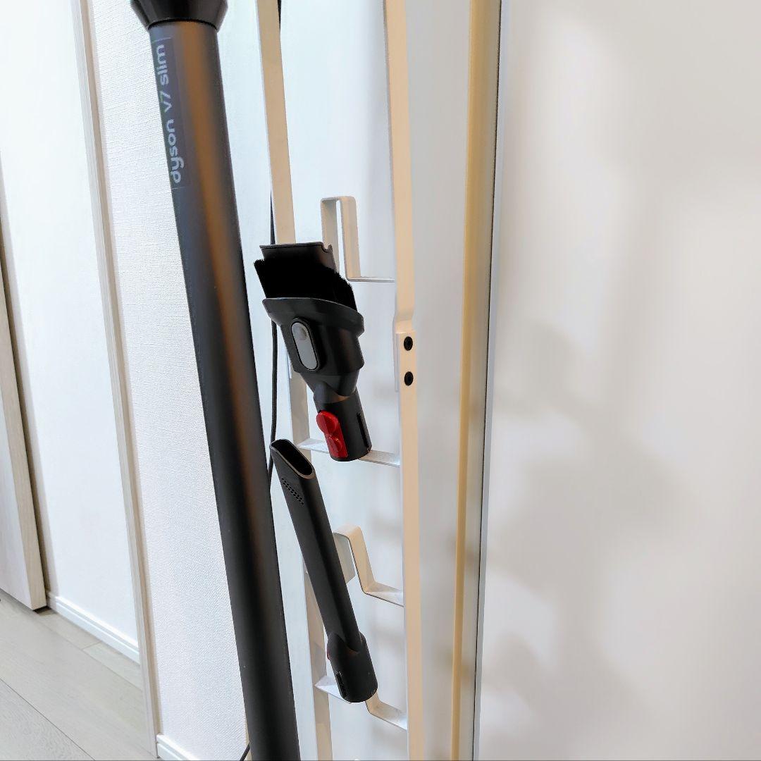 【美品】ダイソン Dyson V7 Slim SV11 SLM(スタンド付き)