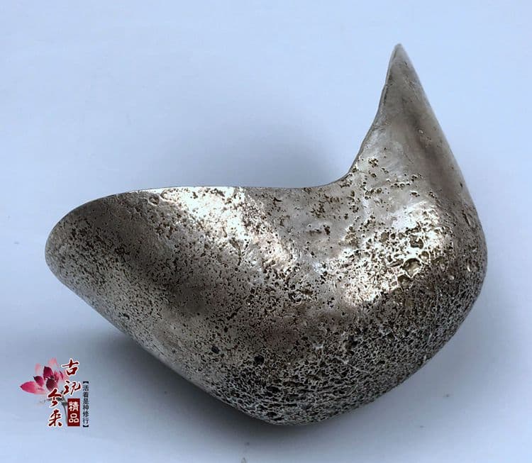 中国の清朝の五帝の銀塊、字はランダムで、50両の大きい銀の塊，1個