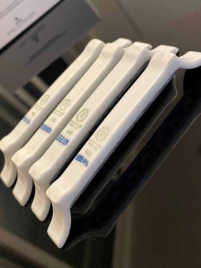 【新品】ロイヤルコペンハーゲン プリンセス ナイフレスト4個