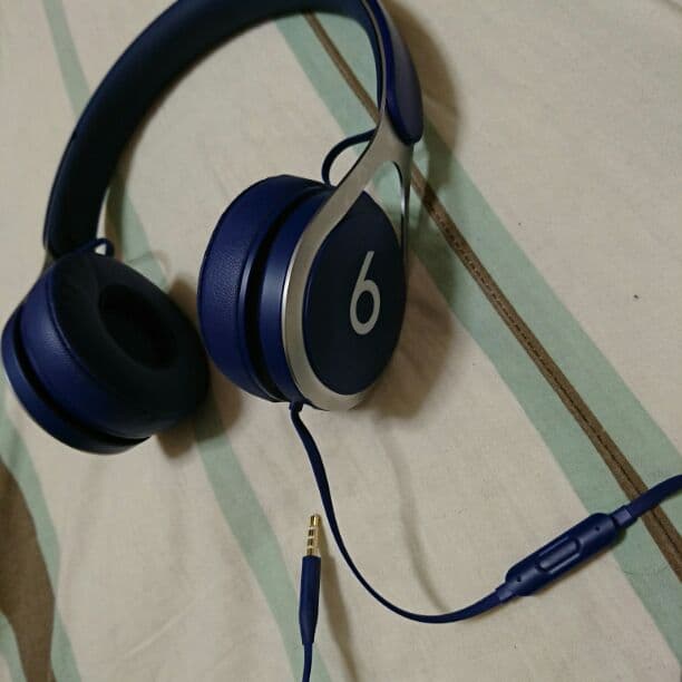 beats ep ブルー