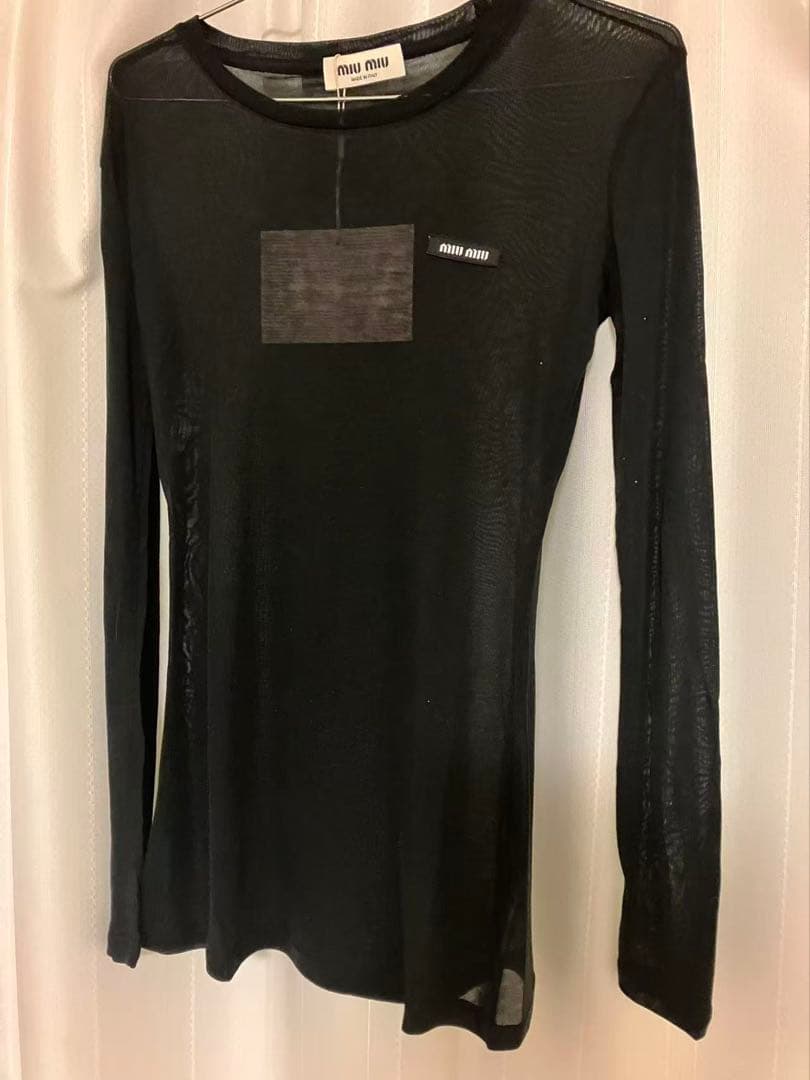 【新品未使用】ブラック ロゴ シアー トップス ロンT