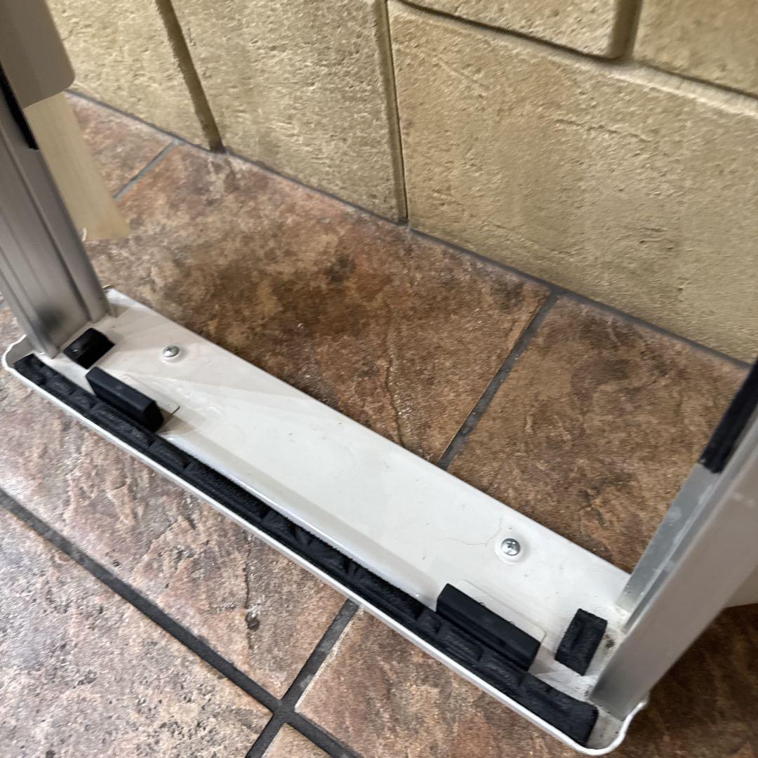 【美品】KOIZUMI 窓用エアコン KAW-1682 分解清掃済 動作良好