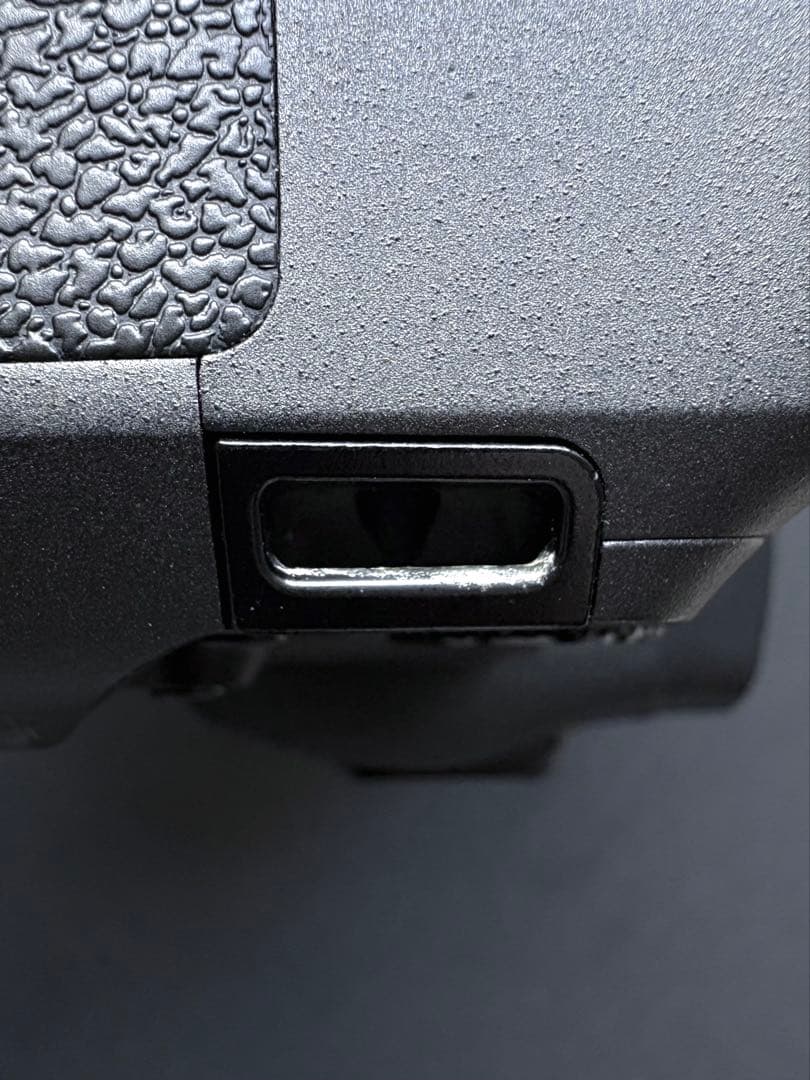 Canon EOS R ボディ　ミラーレスカメラ　美品　シャッター回数9千以下