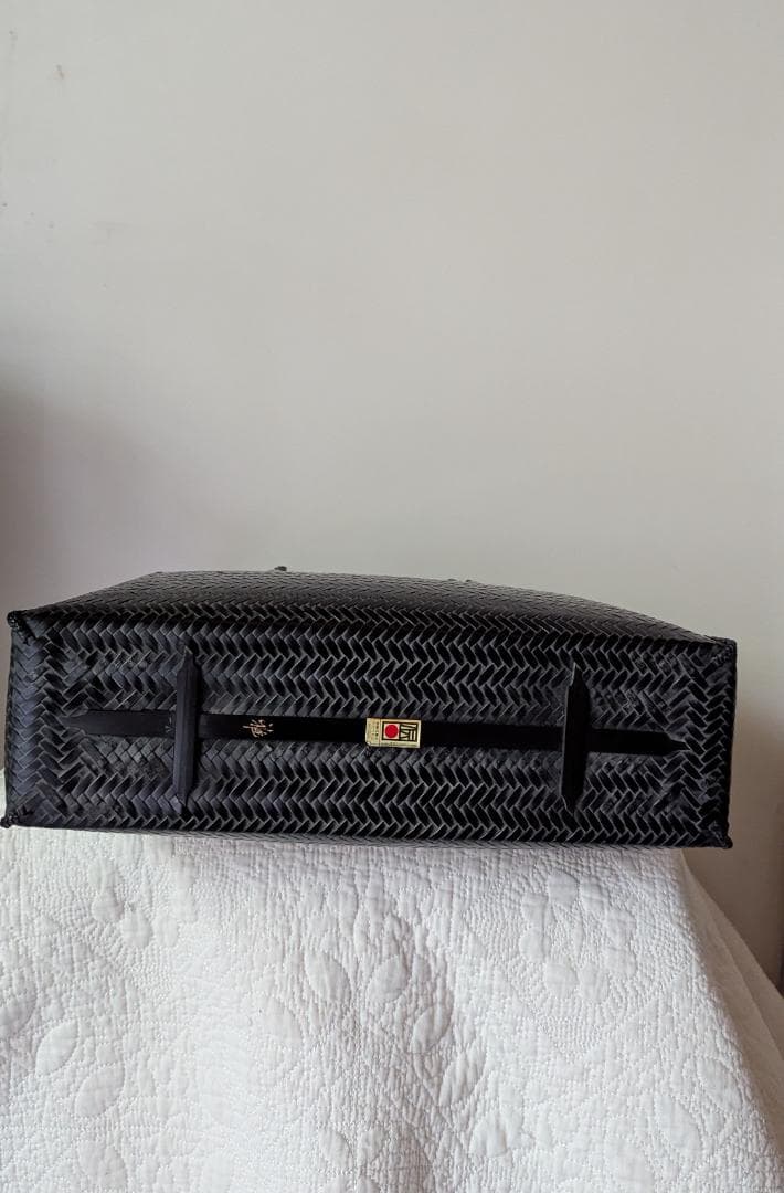 竹工芸家　高江雅人作　黒　網代バッグ　未使用