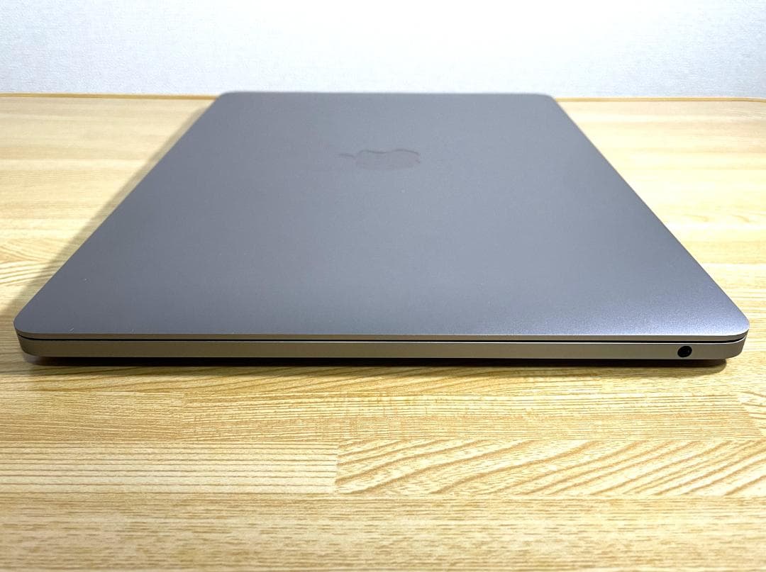 MacBook Pro 13\" 2019 16GB / 512GB / US配列