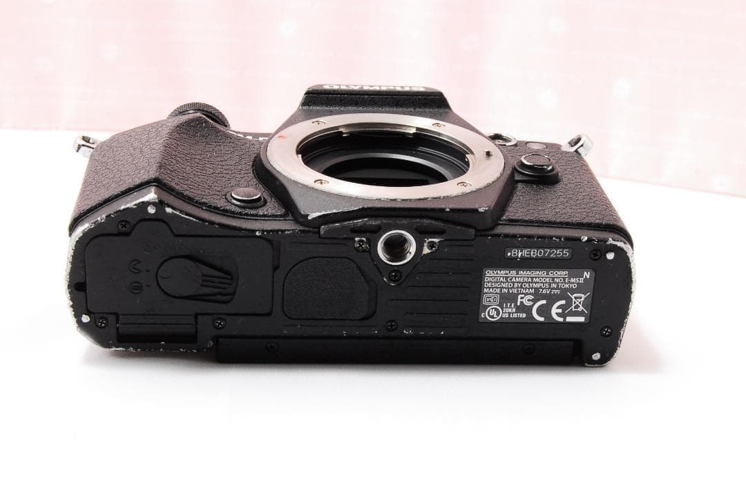 〓訳あり品〓オリンパス OM-D E-M5 Mark II＋14-42mm Ⅱ